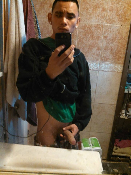 homo thug selfshots